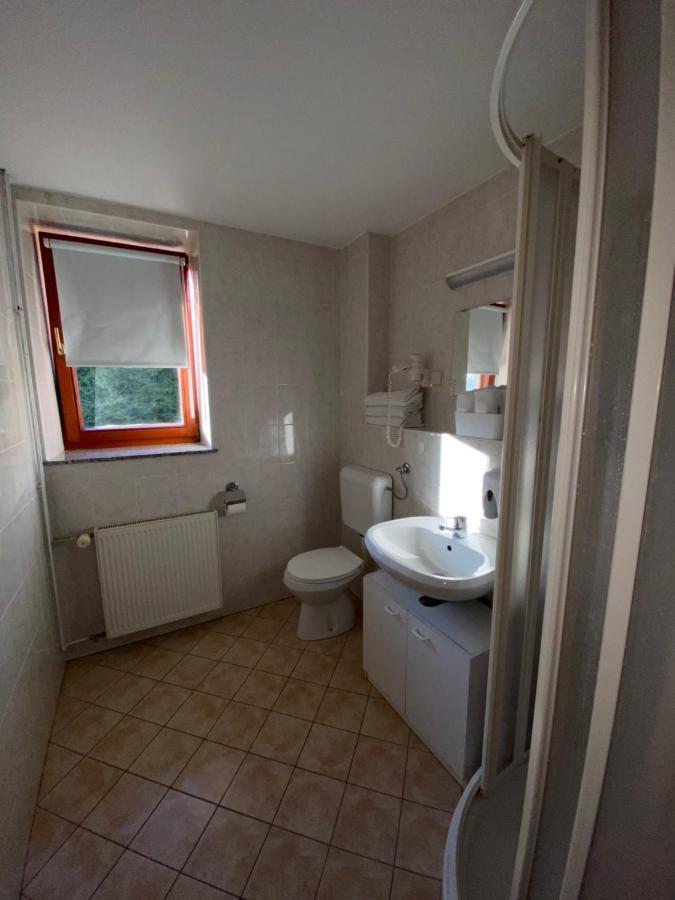 Guesthouse Pri Cebelici Lukovica pri Domžalah Εξωτερικό φωτογραφία