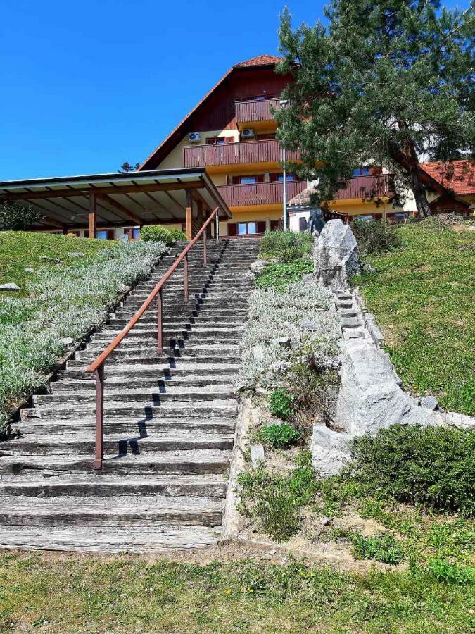 Guesthouse Pri Cebelici Lukovica pri Domžalah Εξωτερικό φωτογραφία
