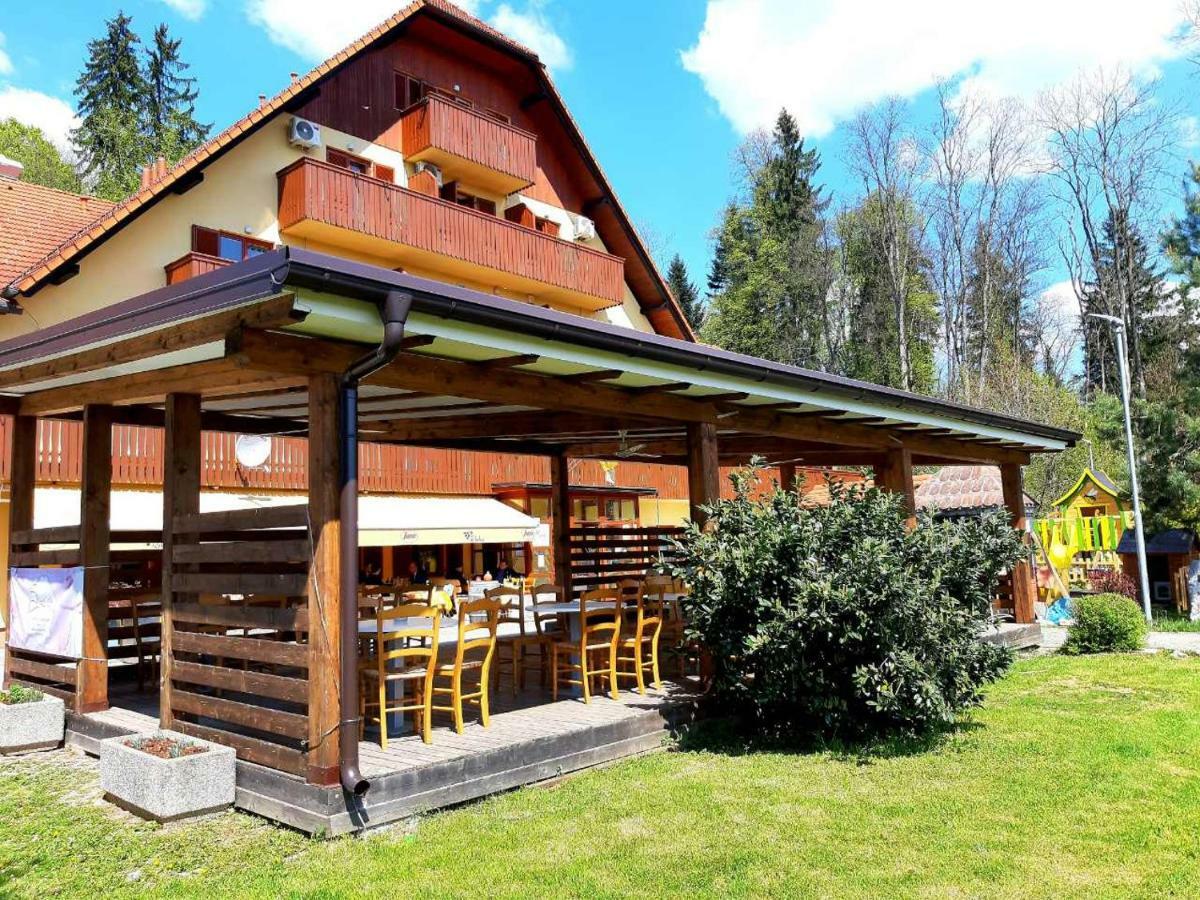 Guesthouse Pri Cebelici Lukovica pri Domžalah Εξωτερικό φωτογραφία
