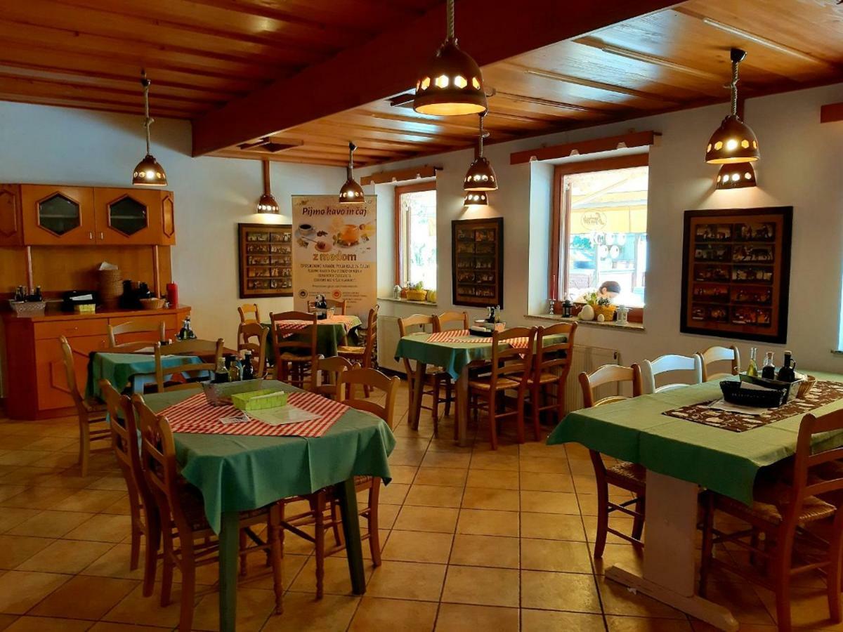 Guesthouse Pri Cebelici Lukovica pri Domžalah Εξωτερικό φωτογραφία